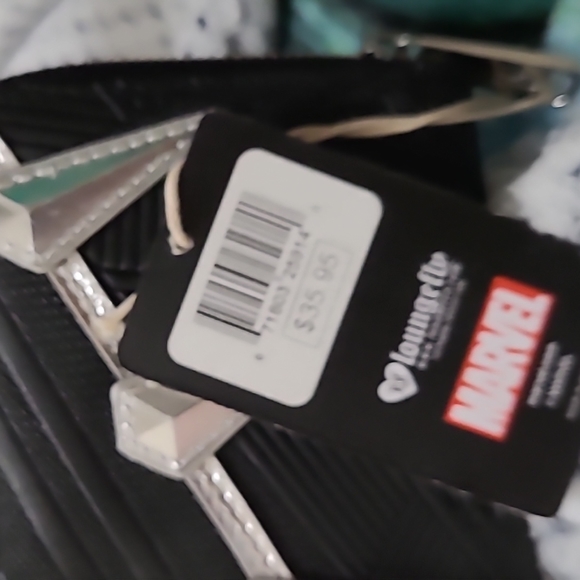 Loungefly black panther wallet and purse new - Picture 6 of 8